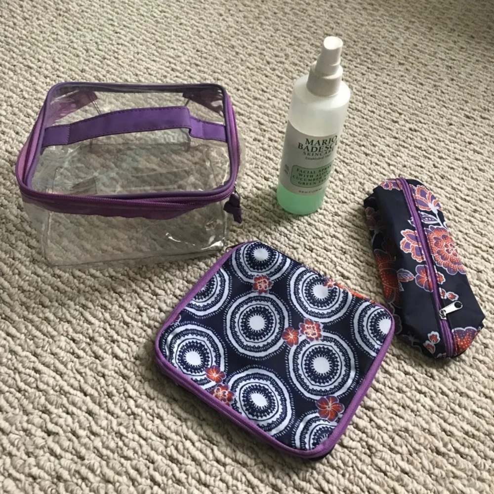 Mario Badescu Facial spray makeup bag bundle